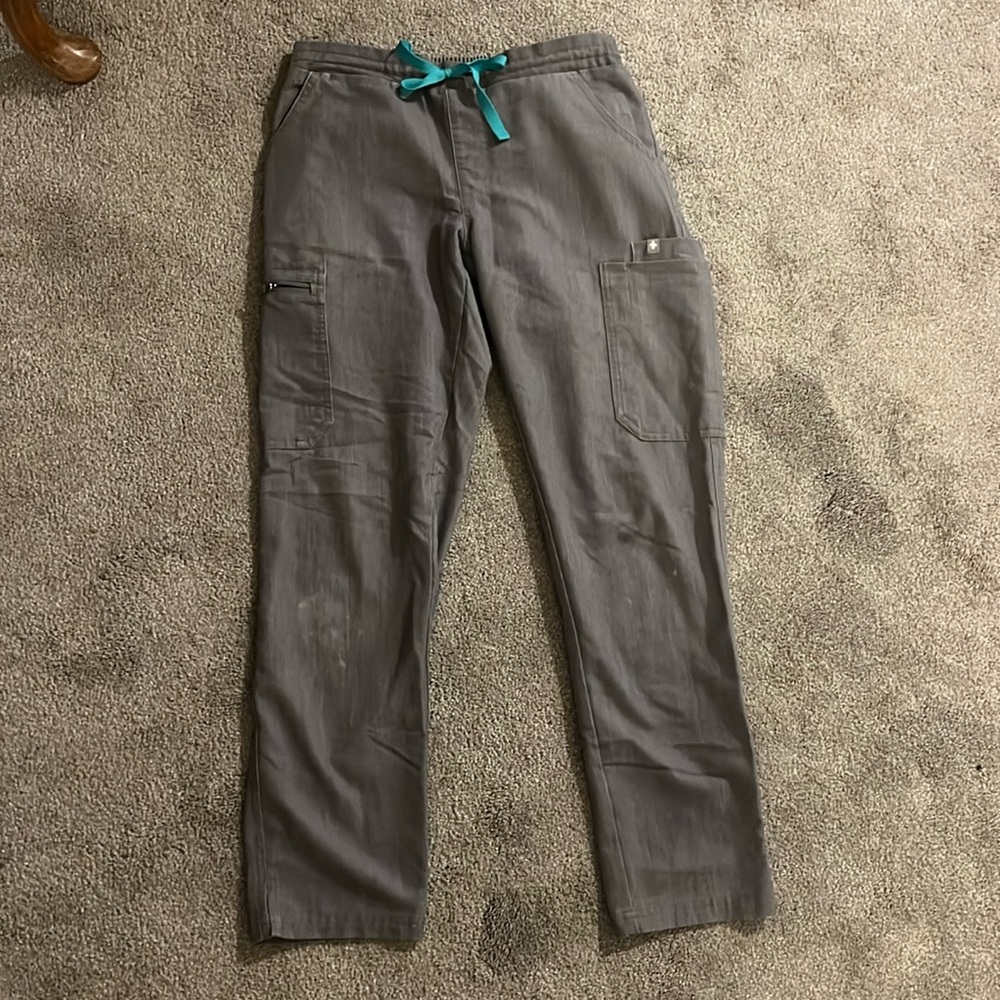 FIGS Graphite Grey Scrub Pants XS petite